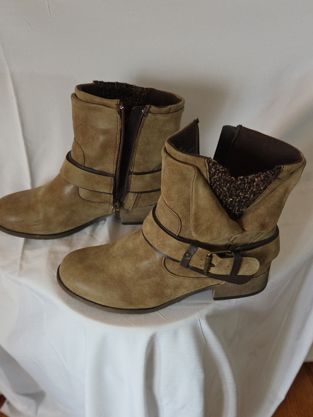 SO Women's Tan Suede-Look Ankle Boots with Buckle Detail